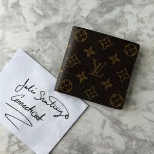 Louis Vuitton Monogram Canvas Bi-Fold Wallet